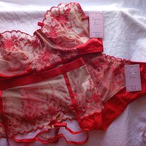 Empress Mimi Lingerie.